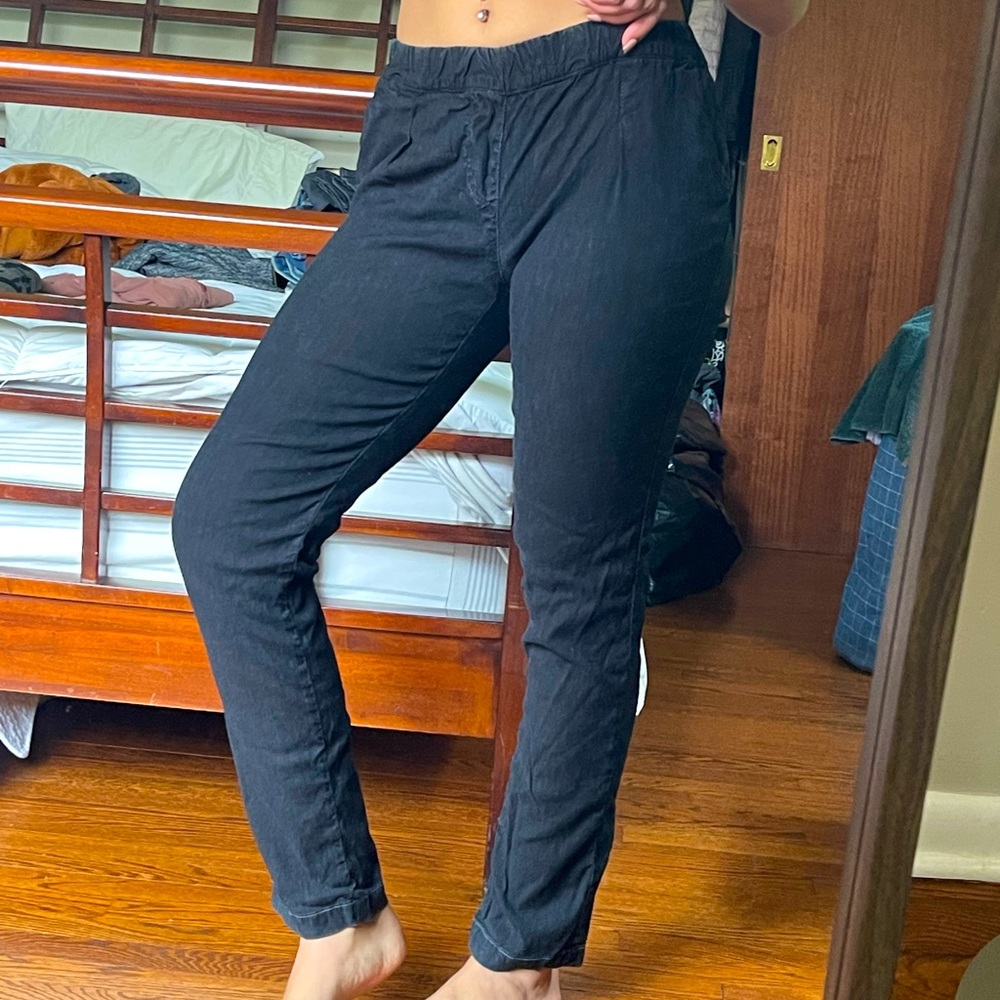 george loved “the perfect pant” size small